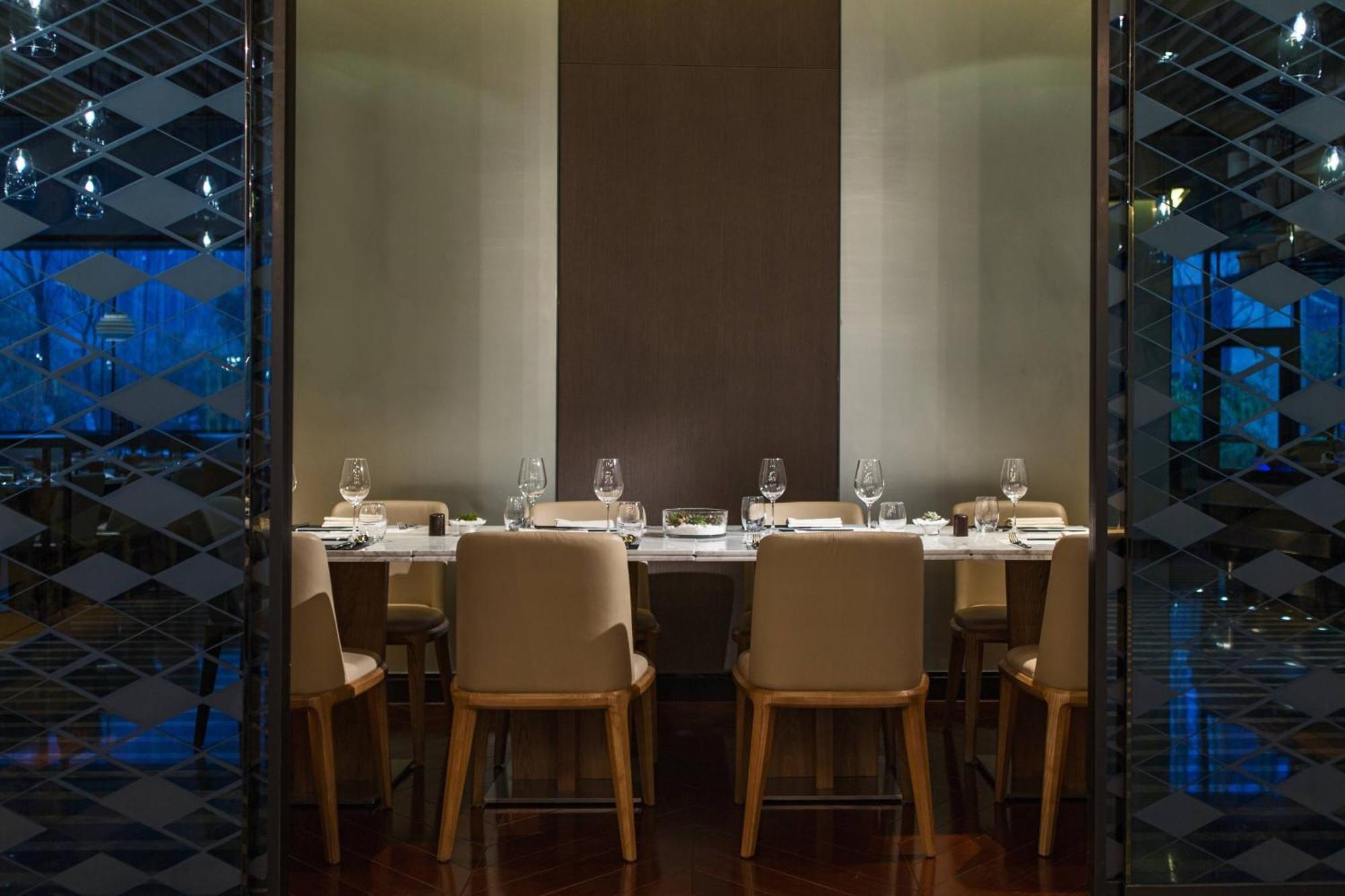 Renaissance Nanjing Olympic Centre Hotel מראה חיצוני תמונה