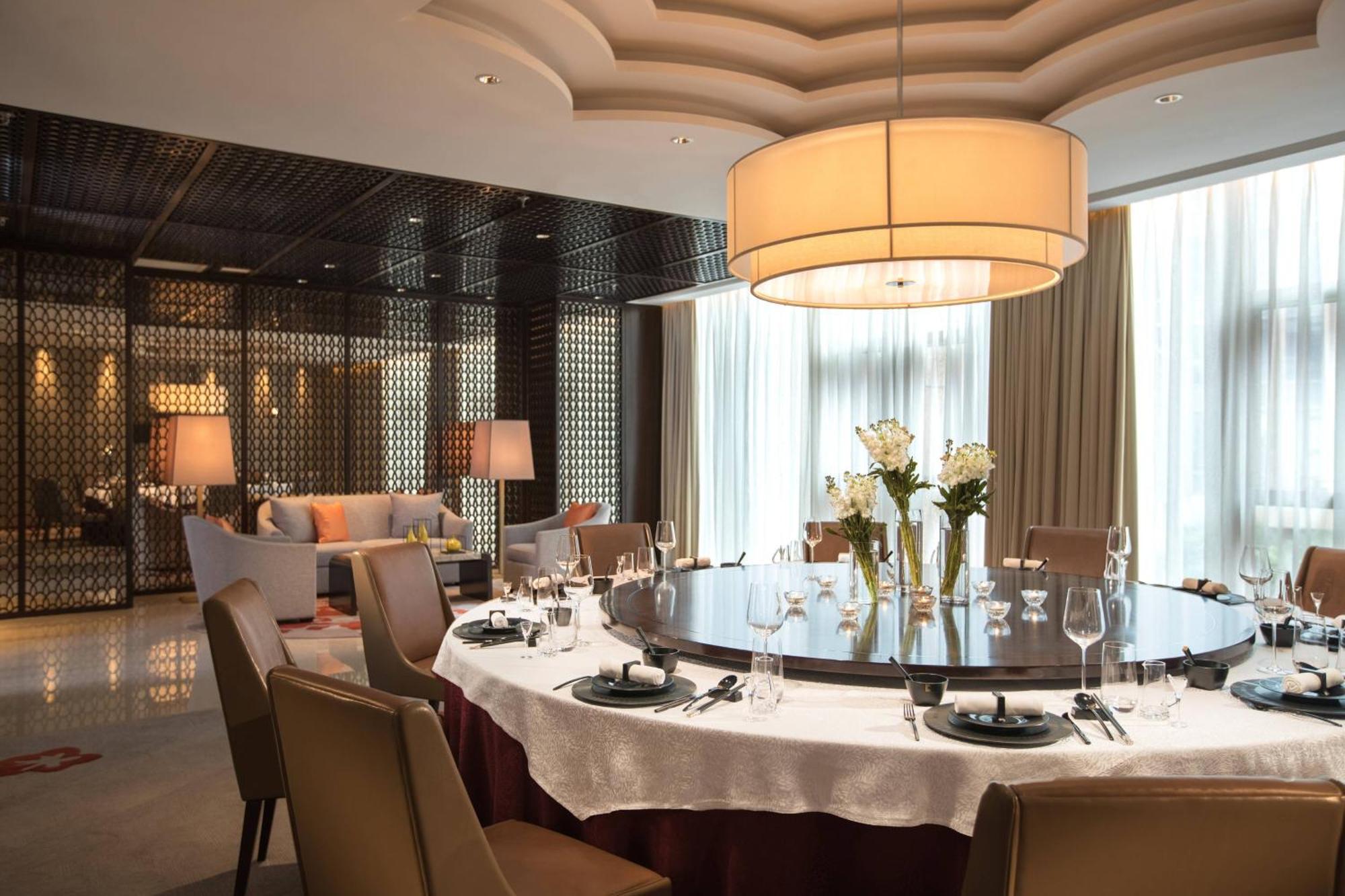 Renaissance Nanjing Olympic Centre Hotel מראה חיצוני תמונה